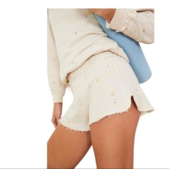 FREE PEOPLE Splatter Print Pull-On Fleece Shorts in Cream / Ecru - NWT - Picture 5 of 5